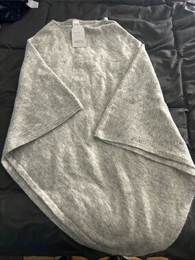 Time and Tru Light Gray Knit Poncho